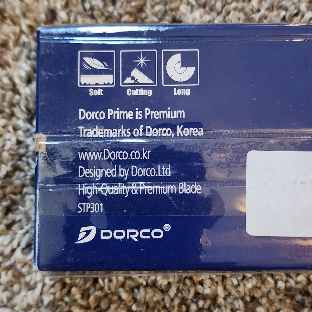 Dorco Premium Razor Blades - Picture 2 of 4